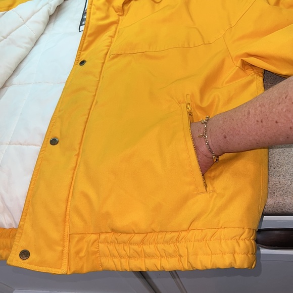 Vintage MIGHTY-MAC jacket w/hood in school bus yellow Sz. 42 unisex T-Bar Zipper - Picture 13 of 16